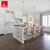 Armoires de cuisine suspendues classiques sur mesure Allandgroup, design mural en bois encastré, style occidental blanc, style provincial français