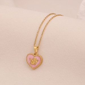 Collana con Ciondolo Vintage in Acciaio Inossidabile Placcato Oro, Design Farfalla, Angelo e Cuore, per Donna - Product Image 3
