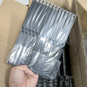 Alta calidad 860-960Mhz UHF RFID etiqueta adhesiva de largo alcance Anti-Metal ABS etiqueta para <span class=keywords><strong>Hotel</strong></span> activo y gestión de almacenes - Product Image 6