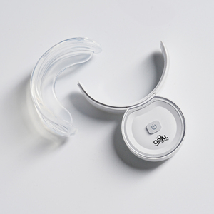 ชุดผลิตภัณฑ์ดูแลช่องปากชุดฟอกสีฟันแบบไร้สายพร้อมไฟ LED - Product Image 1