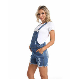 Combinaison <span class=keywords><strong>short</strong></span> <span class=keywords><strong>en</strong></span> <span class=keywords><strong>jean</strong></span> déchiré taille mi-haute ample et respirante pour femmes enceintes grandes tailles, motif uni, collection été - Product Image 1