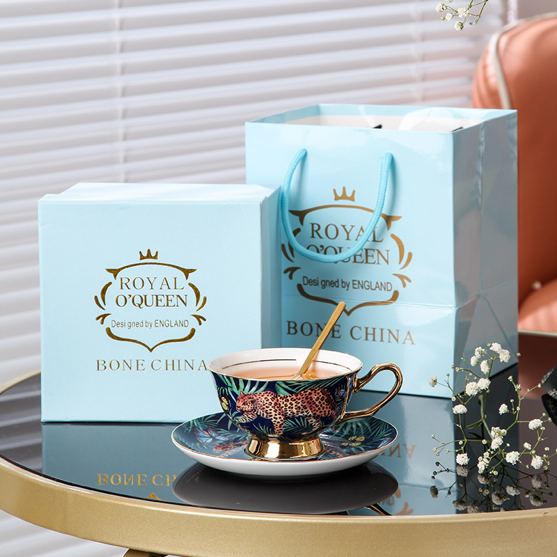 Green/1cup+1spoon+1plate