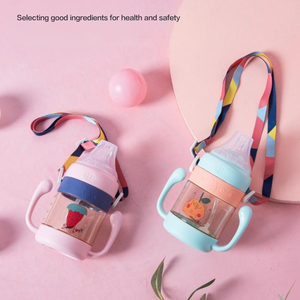 Biberon resistente e facile da usare con Design antiscivolo, impugnatura comoda e apertura del coperchio senza sforzo per un'alimentazione conveniente - Product Image 3