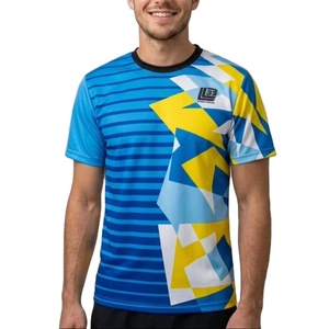 T-shirt de sport pour homme à manches courtes entièrement imprimé, respirant, séchage rapide, idéal pour la gym, la course et l'entraînement, vêtement décontracté et actif – Fournisseur direct usine - Product Image 3