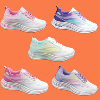 Chaussures de sport coréennes à lacets pour femmes 2025, respirantes, antidérapantes, légères, chaussures de course, augmentant la taille, tendance printemps automne