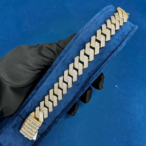 Bracelet Hiphop en Diamant Moissanite le Plus Vendu pour les Amateurs de Mode et les Cadeaux, Disponible à un Prix Abordable - Product Image 6