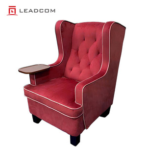 Poltrona <span class=keywords><strong>Cinema</strong></span> VIP LEADCOM LS-855 di Lusso Europea con Schienale a Ala e Trapuntatura, Seduta da Teatro Boutique con Tavolino Integrato in Legno - Product Image 1