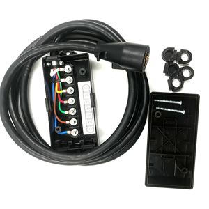 Cable de Remolque de 7 Núcleos Estilo Americano con Caja de Conexiones, Cable de Alimentación para RV de 8 Pies UP1722K - Product Image 3