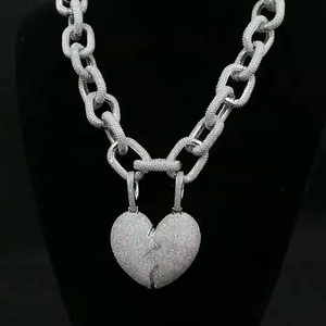 Colgante de latón con forma de corazón para hombre y mujer, joyería de lujo, gran tamaño, estilo Hip Hop, 1 unidad - Product Image 5