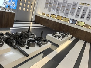 Reemplazo de bomba hidráulica eléctrica derecha de acción simple de alta calidad de la máquina Ford Tractor 5100,5000,5200,7000,7100,7200 - Product Image 6