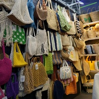 Sac d'été pour plage Sac à main en coton crocheté tissé à la main Sac à bandoulière en paille en forme de fleur pour femmes