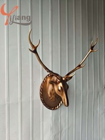 Nuestra escultura de cabeza de ciervo montada en la pared diseñada en fábrica hecha a mano en fibra de vidrio de resina de nuestro propio estudio de escultura