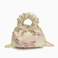 Sac à main plissé nuage papillon pour filles, sac bandoulière moderne en cuir PU avec chaîne, joli sac à l'épaule pour enfants