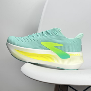 Chaussures <span class=keywords><strong>de</strong></span> <span class=keywords><strong>course</strong></span> unisexe Glycerin Max 2 à dégradé <span class=keywords><strong>de</strong></span> couleurs, respirantes, avec empeigne en maille, amorti et semelle antidérapante – Vente en gros usine - Product Image 4