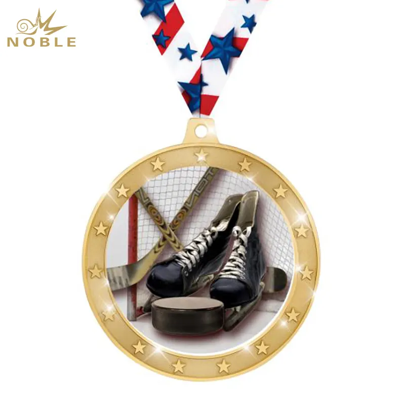 Noble Manufacturer Creative Shining Star Metal Gold Prize Gift Prize Personalized Engraved Custom Logo Hockey Trophy Award Medal