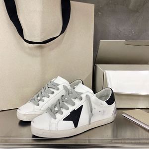 High-end Men's Sporty Walking Shoes Mesh Upper Breathable Anti-odor Adjustable Laces Comfortable Fashionable Trendy All Seasons - Product Image 3