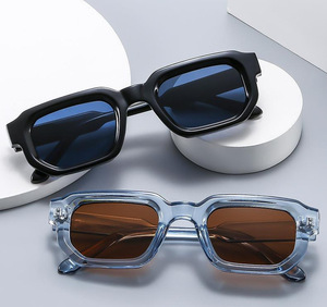 Occhiali da sole da uomo con Logo personalizzato 2024 con montature nere di lusso occhiali da lettura di marca per Menpecs con montatura in rosso <span class=keywords><strong>e</strong></span> blu - Product Image 1