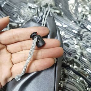 Nouvelle pochette de rangement de luxe personnalisée avec logo, sac à cordon en satin de soie pour perruques, extensions capillaires et mèches de cheveux - Product Image 6