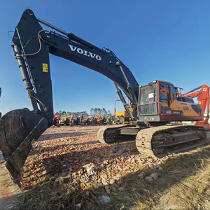 รถขุดไฮดรอลิกตีนตะขาบ Volvo EC480DL มือสอง สภาพดีเยี่ยม ขนาด 48 ตัน กำลังเครื่องยนต์ 270 กิโลวัตต์ ความสูงในการขุด 1.77-2.4 เมตร พร้อมชิ้นส่วนเครื่องยนต์หลัก - Product Image 1