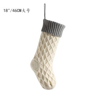 1pc Noël tricoté bas décor Festival cadeau sac cheminée arbre de Noël suspendus ornements décor rouge blanc chaussette de Noël - Product Image 6