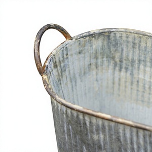 Hot Selling Rustic Metal Bathtub <b>Rectangle</b> Outdoor Decorative Container Galvanized Finish Outdoor decorative Antique <b>Planters</b> - Product Image 4