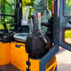 Mini-excavatrice 1,4 tonne (1425 kg) avec ou sans cabine en option pour travaux de aménagement paysager et de plantation de jardins domestiques, service OEM ODM - Product Image 6