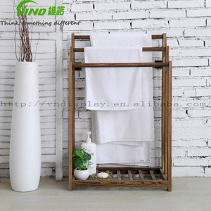 Estante de exhibición de toalla de tres capas con calefacción de madera marrón oscuro moderno para vino de baño - Product Image 3