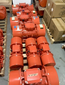 Pasokan Langsung Pabrik Motor Vibrator Beton MVE Hopper Blanking Industrial Vibration Screen 3 kw 7.5kw 2kw 380V 230V 6Ploes - Product Image 6