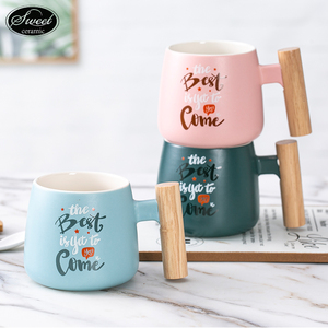 Swt thiết kế mới hoa Matte màu cup với tay cầm bằng gỗ 350ml cà phê <span class=keywords><strong>Mug</strong></span> <span class=keywords><strong>Mug</strong></span> <span class=keywords><strong>Mug</strong></span> gốm - Product Image 6