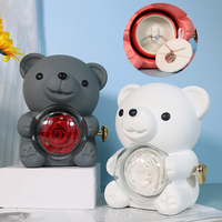Vente en gros de boîtes à bijoux en forme d'ours en roses éternelles préservées, faites à la main, écologiques, cadeaux floraux transfrontaliers pour la Saint-Valentin, marque FOCUS