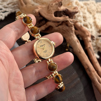 Jam Tangan Gelang Wanita Mewah Ringan Vintage Jam Tangan Kuarsa Baja Emas Permata Onyx Hijau Giok Mata Harimau Hadiah Perhiasan Ulang Tahun Valentine