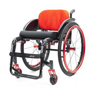 Fauteuil roulant sportif manuel ultra-léger, fauteuil roulant pliable en alliage d'aluminium léger pour personnes handicapées et personnes âgées - Product Image 1
