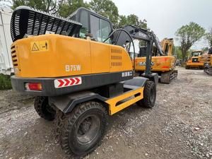 Precio bajo, alta calidad, excavadora XINYUAN usada, excavadora de ruedas B75W a la venta - Product Image 3