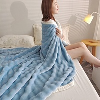 Plaid léger en fausse fourrure de vison, couverture douce en polaire corail avec teinture réactive pour dortoir étudiant, repos au bureau et vente en gros