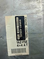 89661-42620 Nouvelle unité de commande moteur ECU ECM Module de commande électronique pour Toyota