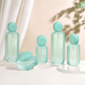 Wholesale Free Sample Empty Flat Square Cosmetic Glass <strong>Bottles</strong> And Jars Sets 30ml 50ml 100ml Luxury Skincare Packaging <strong>Bottles</strong> - Product Image 3