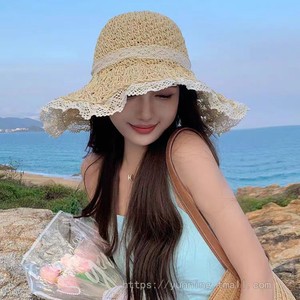 Chapeau de soleil en paille naturelle réglable pour femme, style français, à large bord, imprimé sérigraphié, avec nœud en dentelle, pour l'été et la plage - Product Image 2