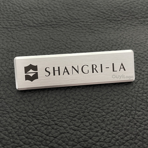 Placa de identificación en relieve 3D de <span class=keywords><strong>plata</strong></span> de Metal personalizada de alta calidad Placa de nombre de logotipo de aluminio anodizado cepillado para etiqueta de activo - Product Image 1