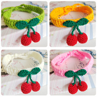 Collier pour chat en fil tricoté fait main avec breloque cerise, accessoire silencieux pour chaton, pour les animaleries et les commandes en gros