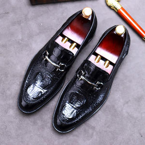 Chaussures Richelieu pour hommes en cuir véritable, de luxe, de haute qualité, à trois coutures, fabriquées à la main, Goodyear, style Business Casual, à lacets, formelles et gravées - Product Image 2