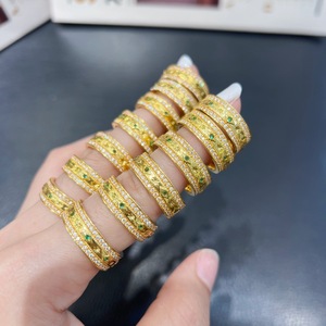 18K Echtgold Glänzender Moissanit Original Massivgold Bandring Maßgefertigt <span class=keywords><strong>10k</strong></span> 14k 18k Vintage-Stil AU750 Feine Ringe für Damen und Herren - Product Image 2