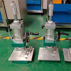 Machine à estamper le <span class=keywords><strong>savon</strong></span>, petite presse manuelle pneumatique hydraulique pour la fabrication de <span class=keywords><strong>savon</strong></span> en barre, machine à fabriquer du <span class=keywords><strong>savon</strong></span> pour la maison - Product Image 2