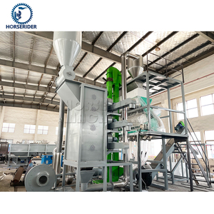Linea di Lavaggio Automatica per Riciclaggio di Bottiglie in PET da 2000kg/h con <span class=keywords><strong>Separatore</strong></span> di Etichette e Macchina di Disidratazione - Product Image 6
