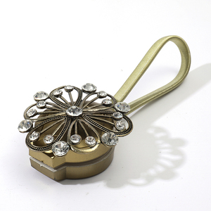 Sangle de <span class=keywords><strong>rideau</strong></span> boucle de <span class=keywords><strong>rideau</strong></span> magnétique accessoires de <span class=keywords><strong>rideau</strong></span> corde de poinçonnage libre magnétique lanière de cravate accessoires de chambre - Product Image 3