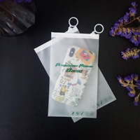Sac à fermeture éclair noir avec logo personnalisé, emballage en plastique écologique, sac à fermeture éclair mat transparent pour chaussettes, étui de téléphone, sac à fermeture éclair givré imperméable
