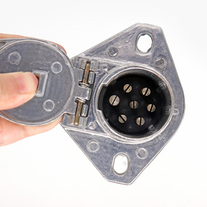 Enchufe de remolque 24V 7 Pin adaptador de enchufe de remolque conector eléctrico para caravana RV - Product Image 2