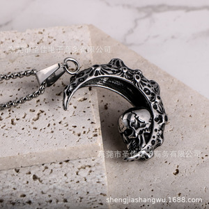Collar con colgante de calavera de luna creciente de acero inoxidable para hombre, diseño geométrico SP1069 - Product Image 1