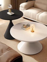 Table basse en bois de style crème minimaliste moderne pour petit appartement pour le salon avec sens avancé