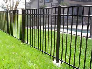 ألواح سياج معدنية خارجية للحدائق مقاومة للصدأ مطلية بالبودرة بألوان مخصصة وتصميم ثلاثي الأبعاد للمنازل - Product Image 3