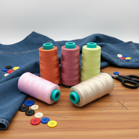Fil de coton filé Mengli 40s/2 à haute résistance à la traction pour vêtements, artisanat, textiles de maison.